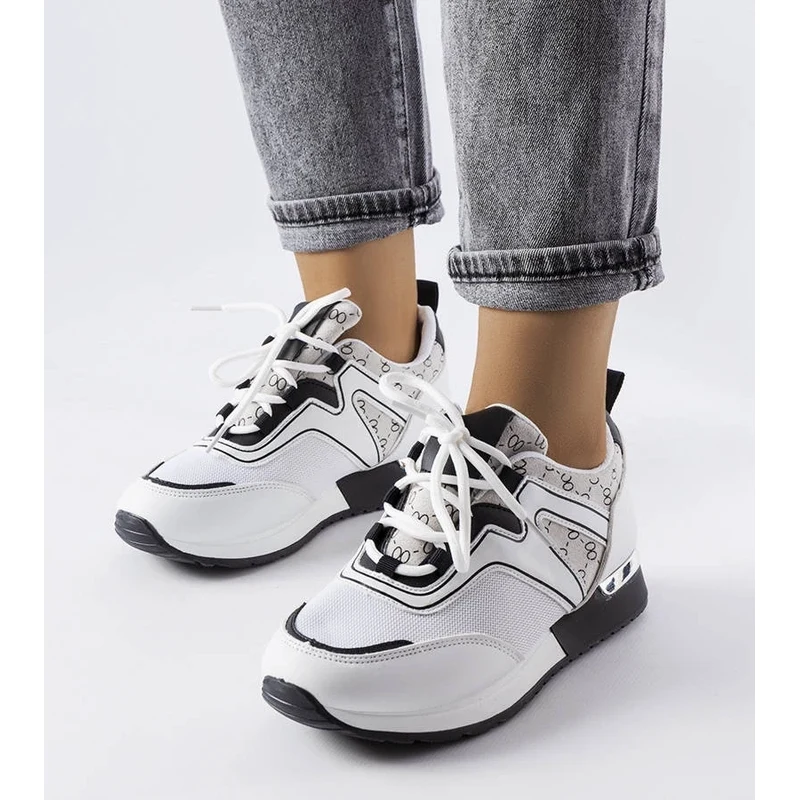 Gemre White sneakers with gold elements Bedord