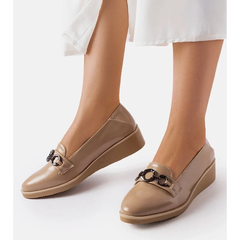 Gemre Beige patent wedge loafers Erin
