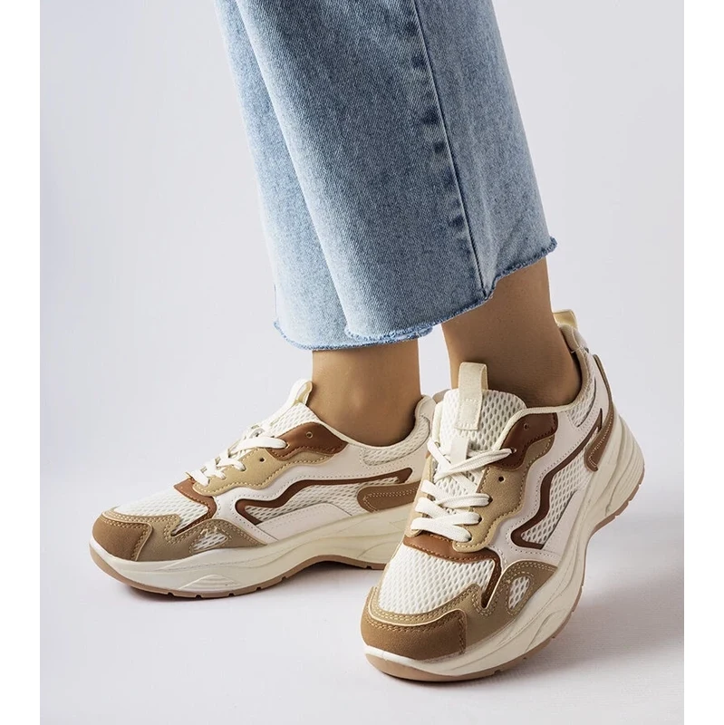 D/CEO White trainers Justar