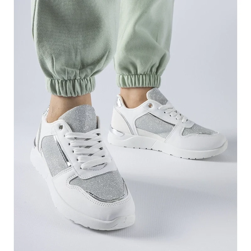 Gemre White sneakers with decorative stitching Facondo 106990505