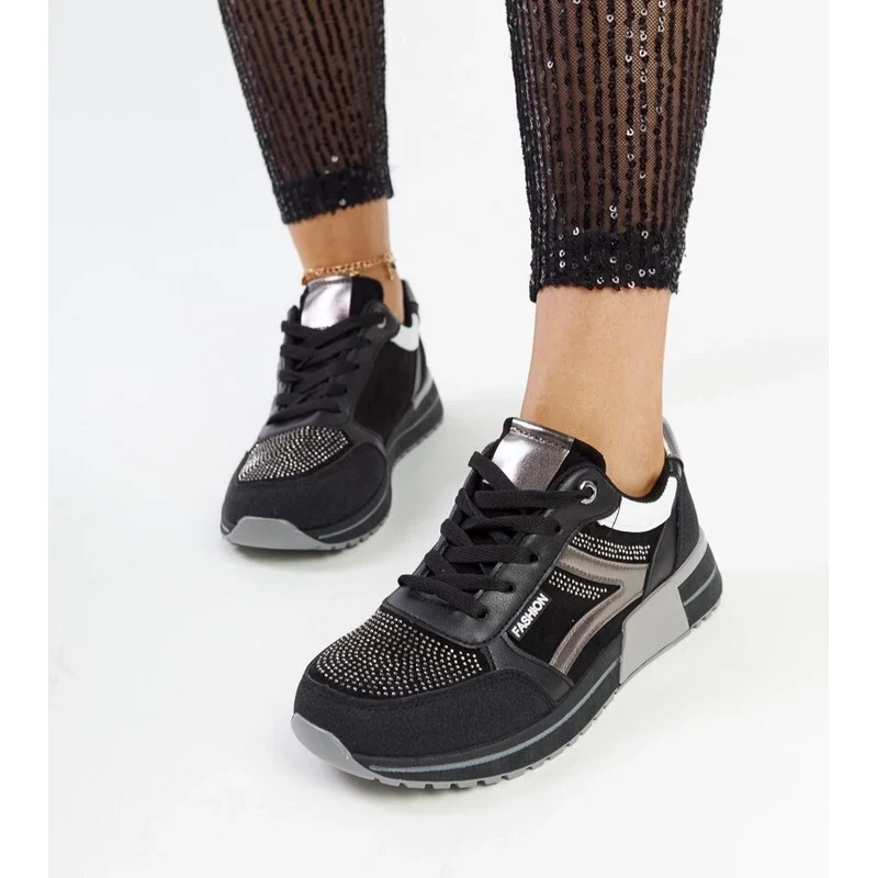 D/CEO White trainers Justar