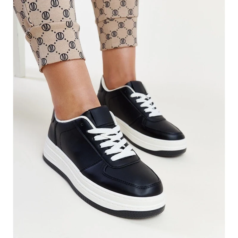 Gemre Black platform sneakers Cvita