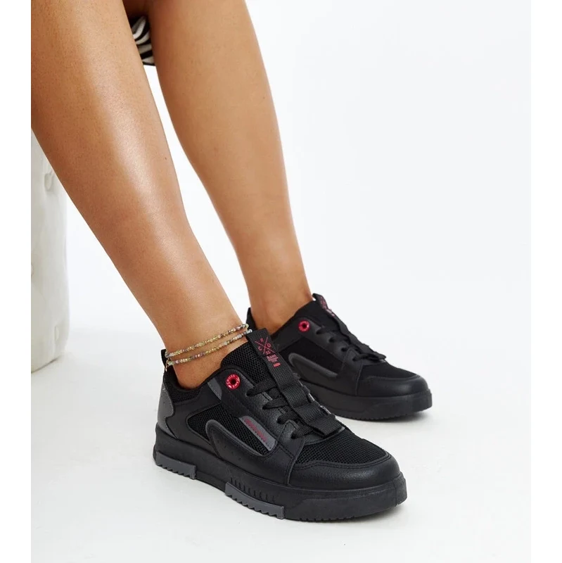 Black and grey womens sneakers CROSS JEANS 106990707
