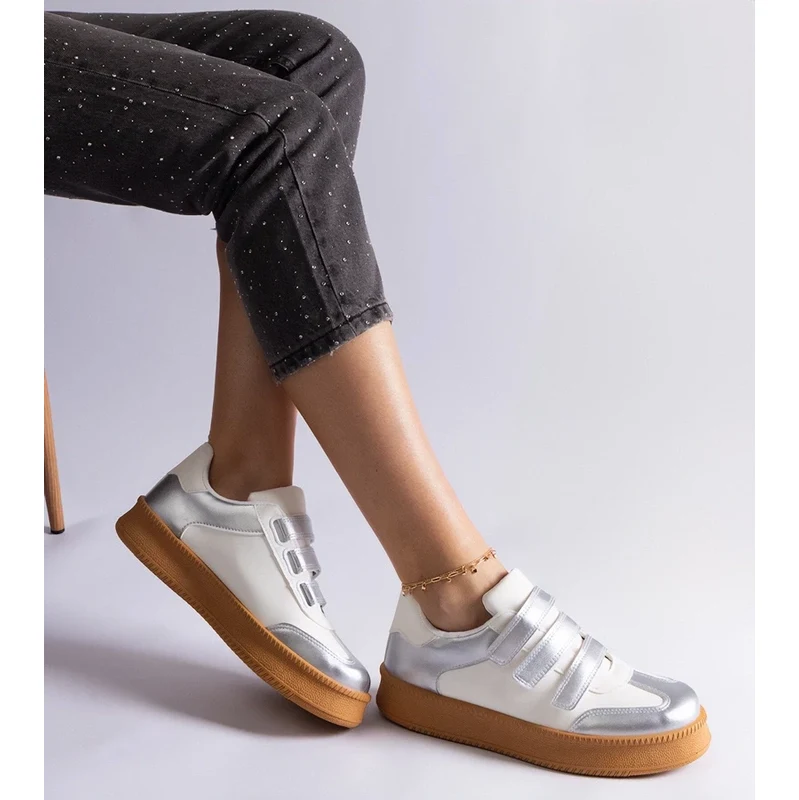 Gemre Silver Velcro sneakers Mena