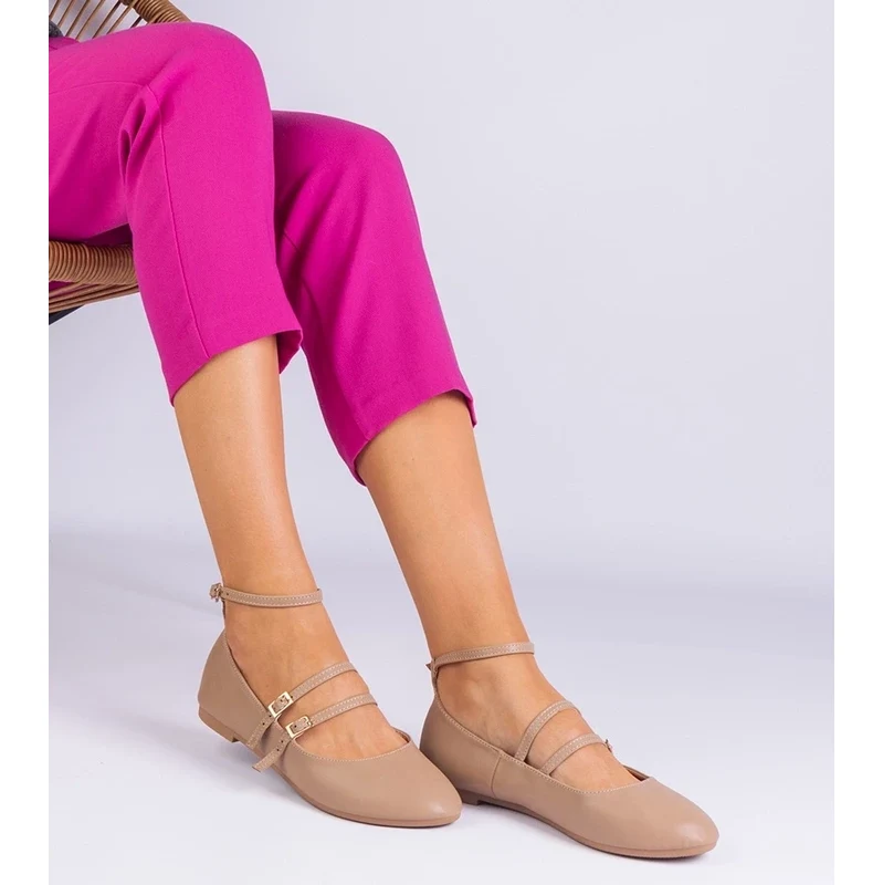 Gemre Beige faux leather ballet flats with buckles Vitoldora 106990910