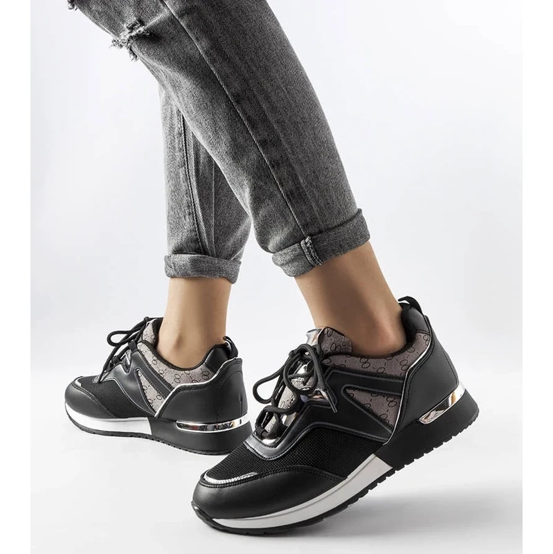 D/CEO White trainers Justar