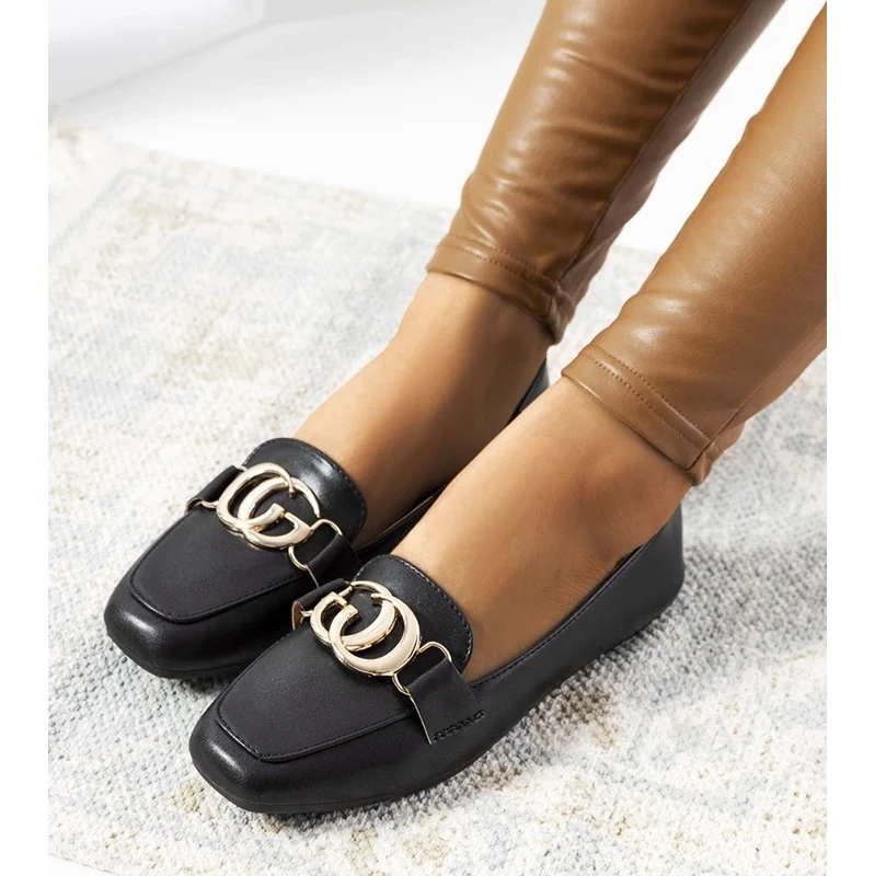 Gemre Black loafers with a gold buckle Theresa 106991171