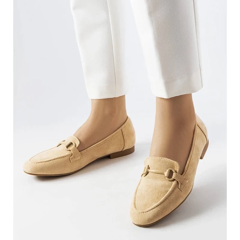 Gemre Hinkle womens beige suede loafers with a buckle 106991263
