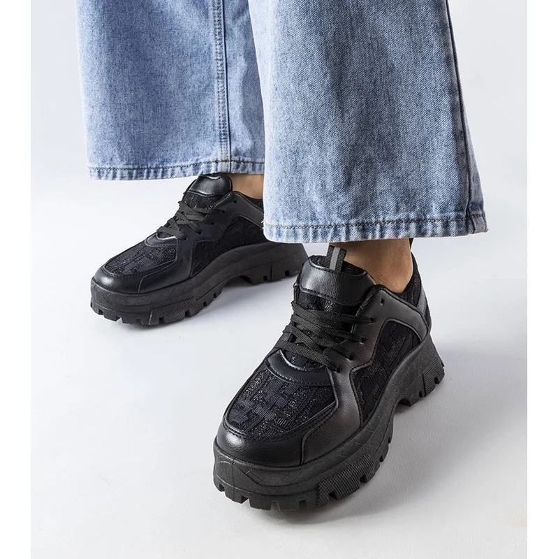 Gemre Black Massive Brunswick Sneakers