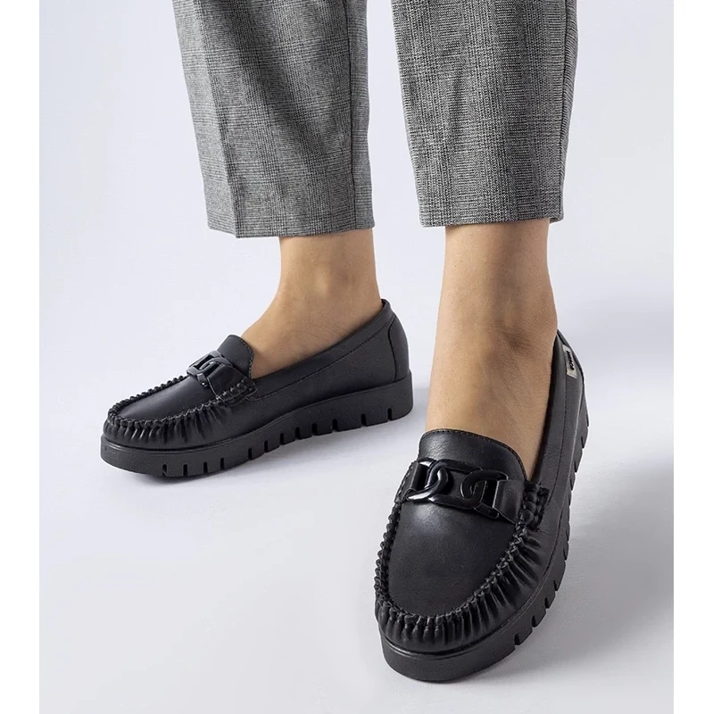 Gemre Black wedge buckle moccasins Lionella