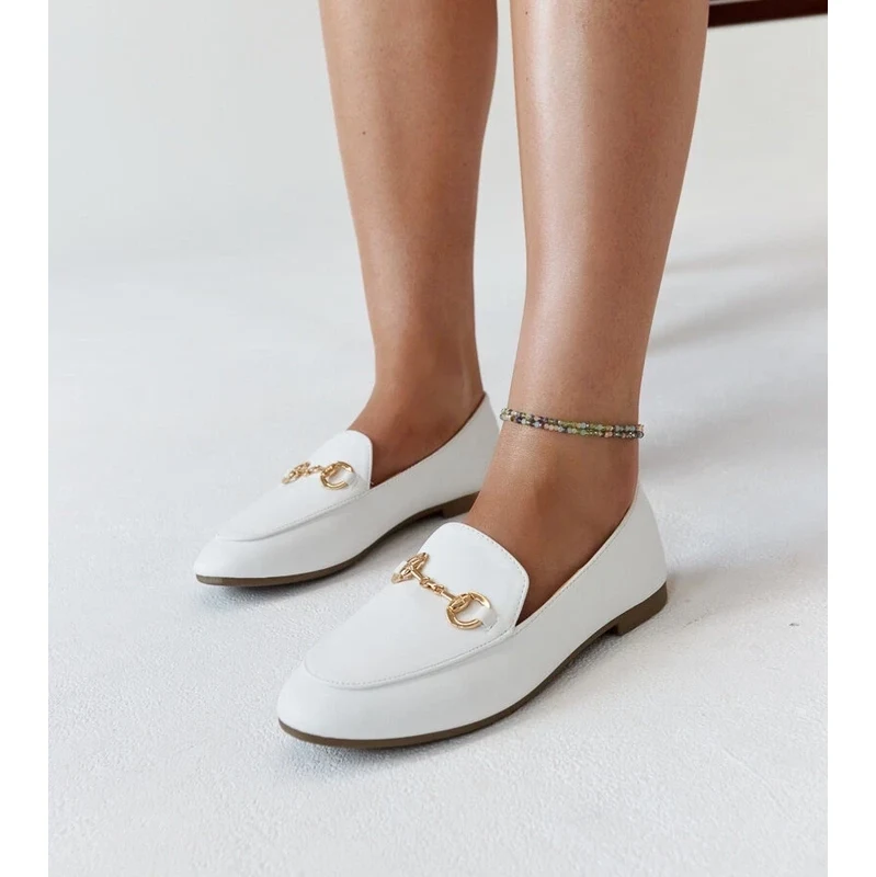 Gemre White moccasins with a buckle Erminia
