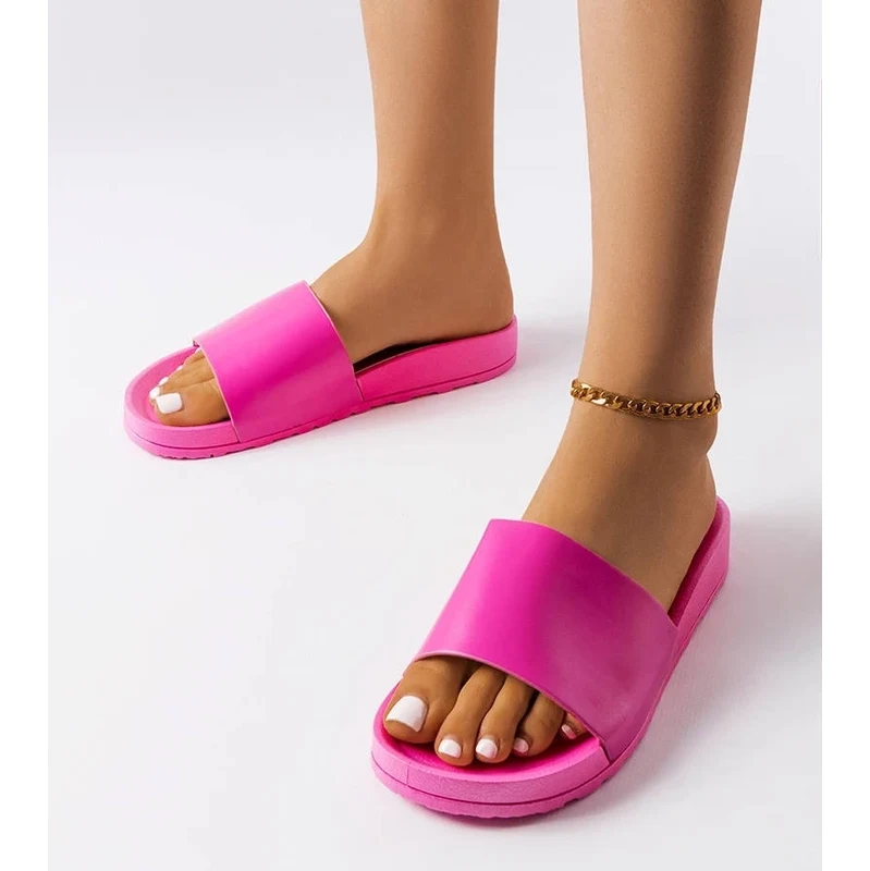 marka niezdefiniowana Pink rubber flip-flops Sabourin