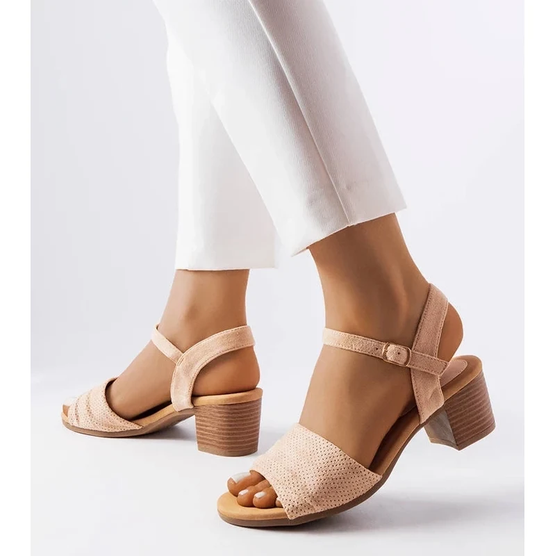 D/CEO Black sandals on a block heel Millo 106992519