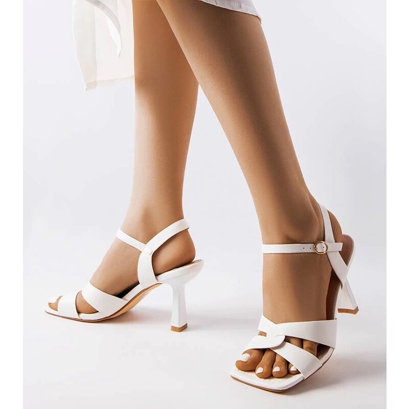 D/CEO Black sandals Dorothy