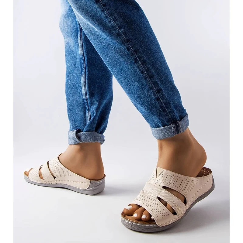 marka niezdefiniowana Beige light wedge sandals Oliwia 106992643