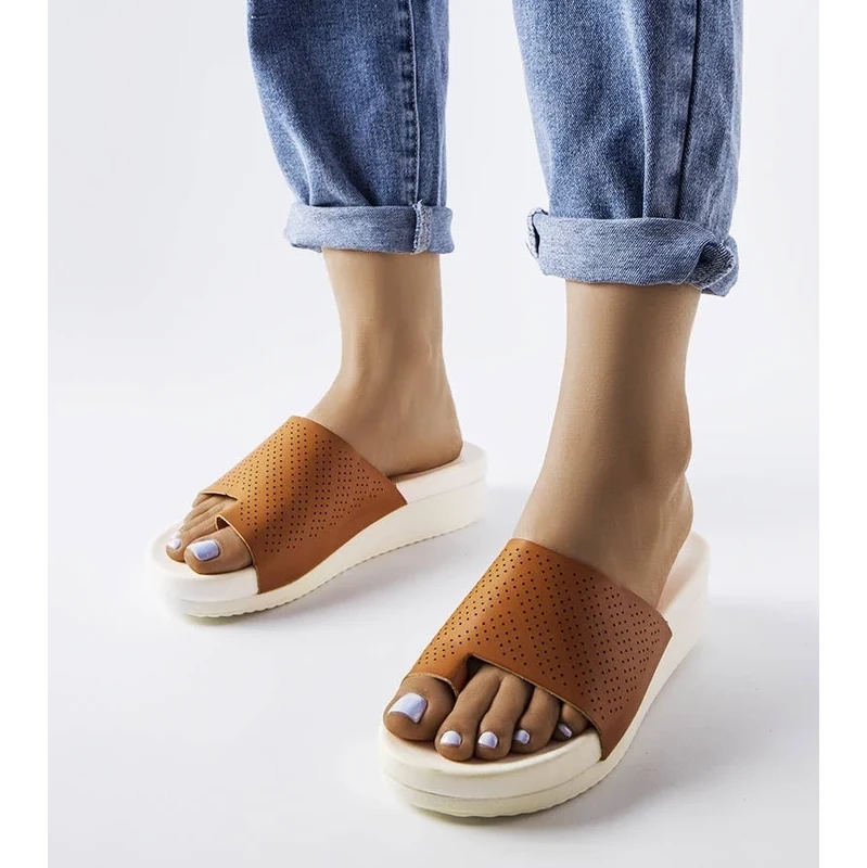 marka niezdefiniowana Brown wedge sandals Monferrato