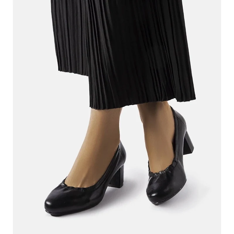 Gemre Black block heel pumps Ploufe