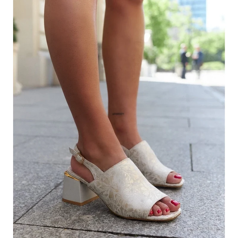 D/CEO Black sandals on a block heel Millo 106993055