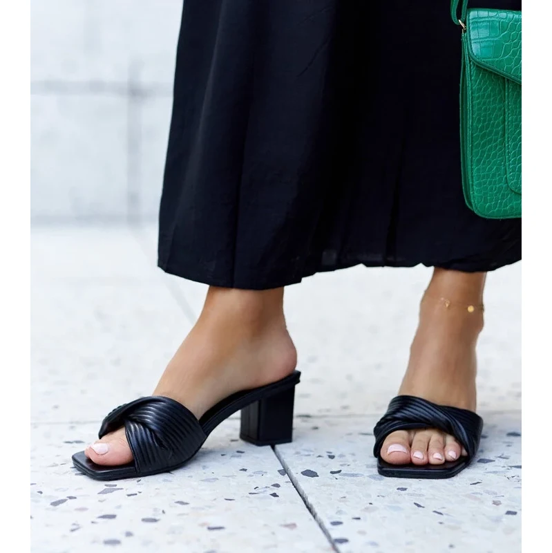 D/CEO Black slippers with fur insulated Valle 106993073