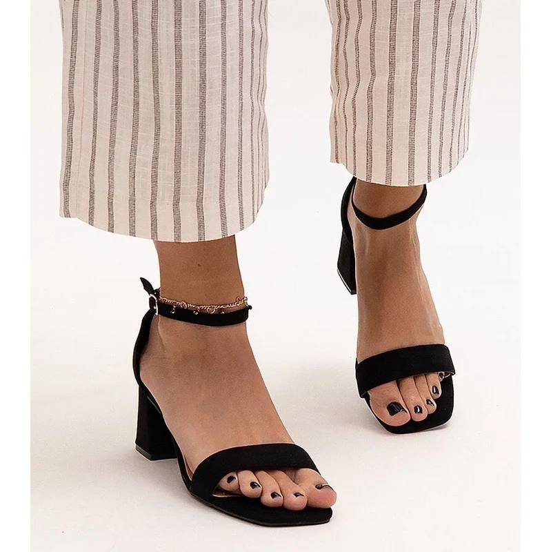D/CEO Gemre Black block heel sandals Issa 106993080