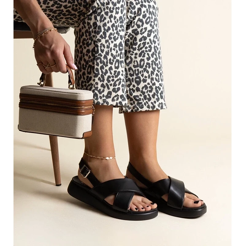 D/CEO Black sandals on a block heel Millo 106993097