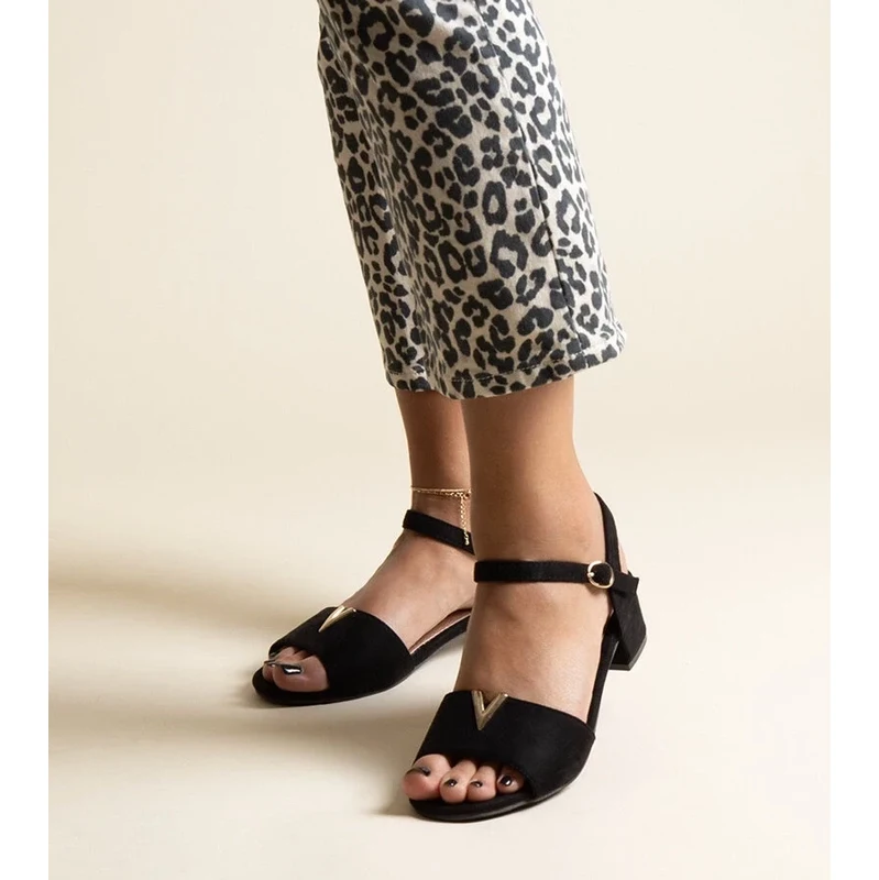 D/CEO Black sandals on a block heel Millo 106993111