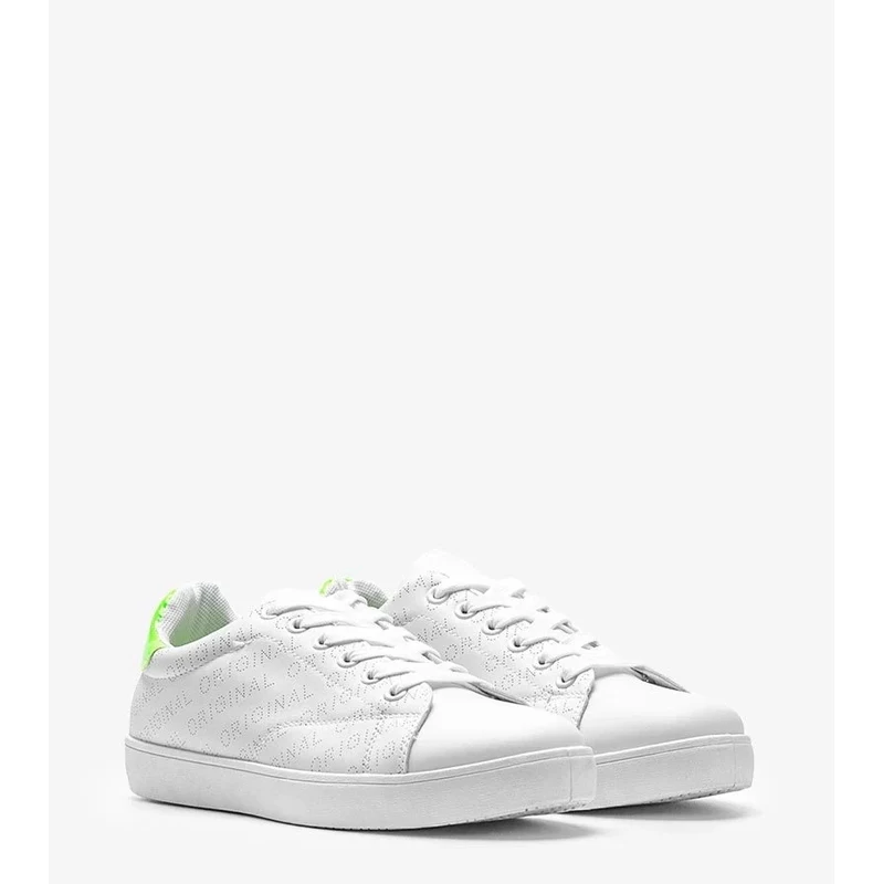D/CEO White trainers Kaylah
