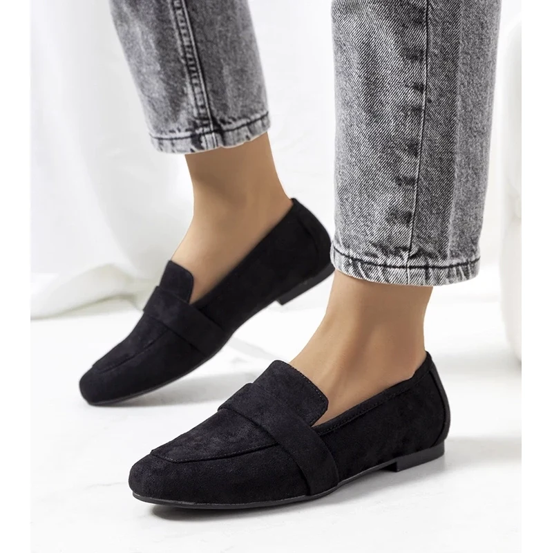 Gemre Black womens loafers by Hanna