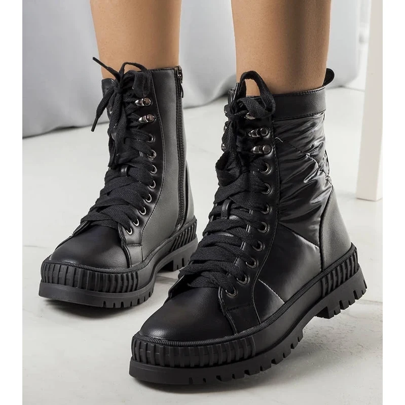 Gemre Black insulated boots Hamina