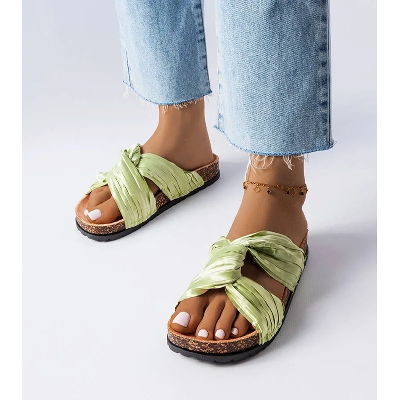 marka niezdefiniowana Green flip-flops adorned with Fresne
