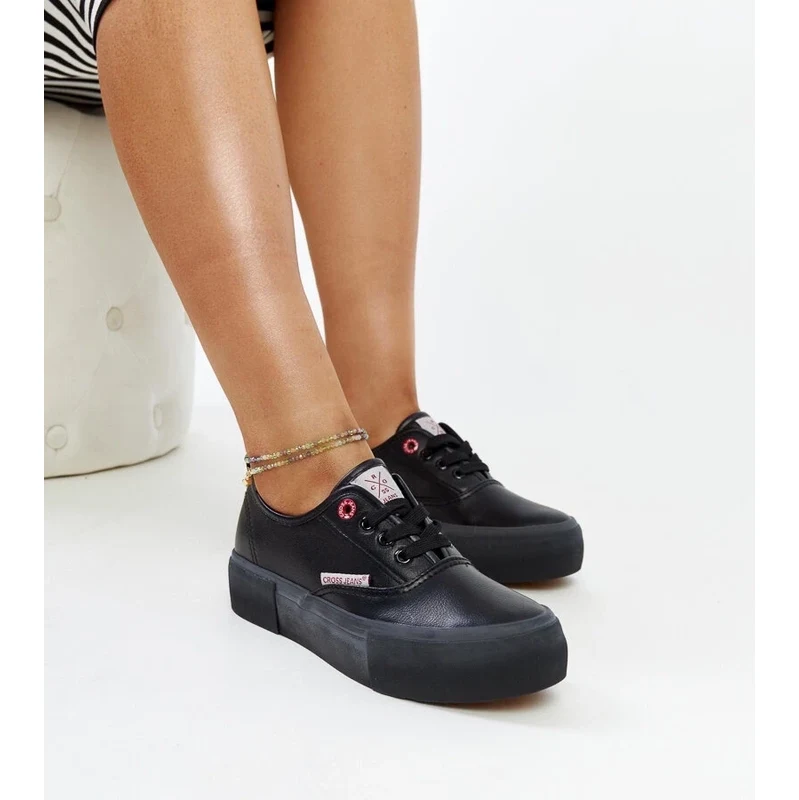 Black womens sneakers CROSS JEANS 106995811