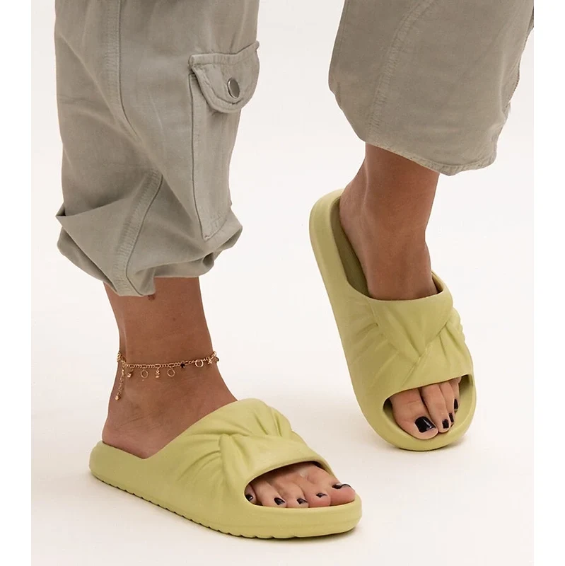 D/CEO Black sandals on a block heel Millo