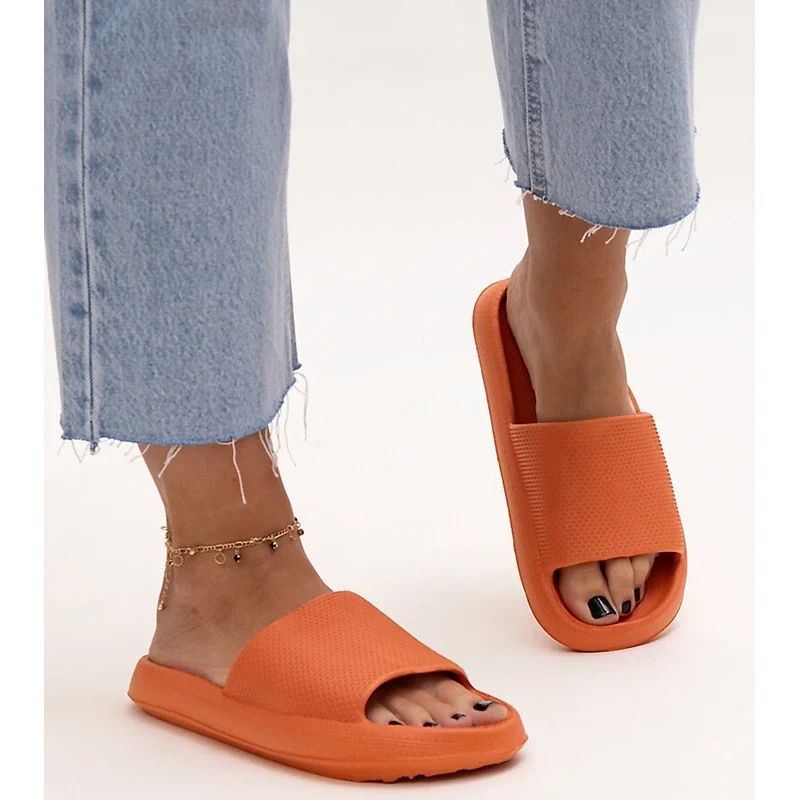D/CEO Black sandals on a block heel Millo