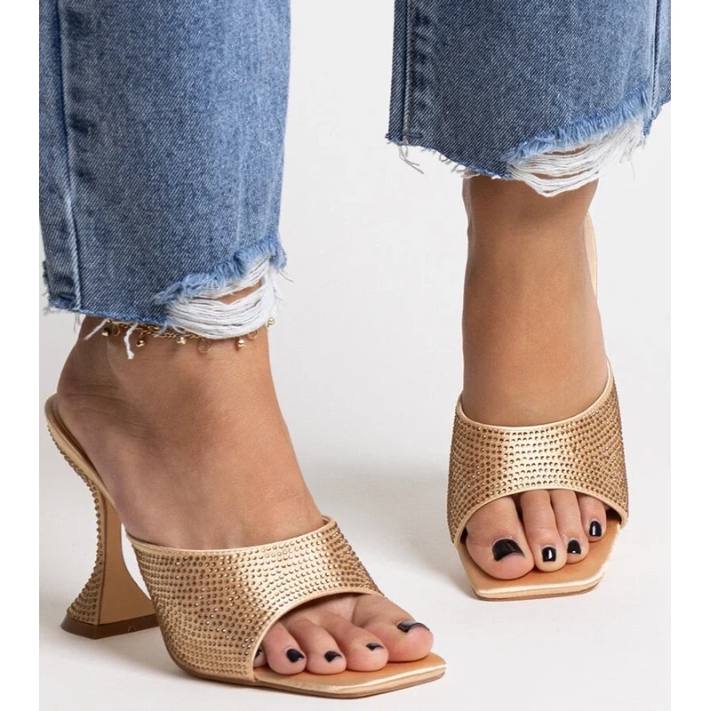 D/CEO Yellow sandals Dolores 106996132