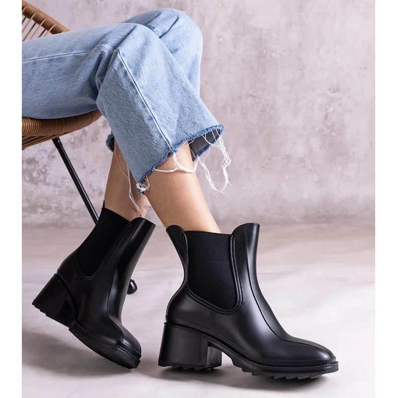 Gemre Surien black heeled wellington boots