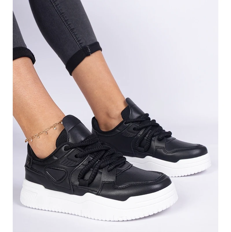 Gemre Black womens sneakers with thick laces Kayota