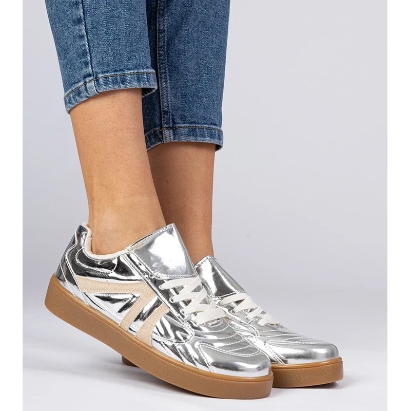 Gemre Silver patent leather womens sneakers Keyla