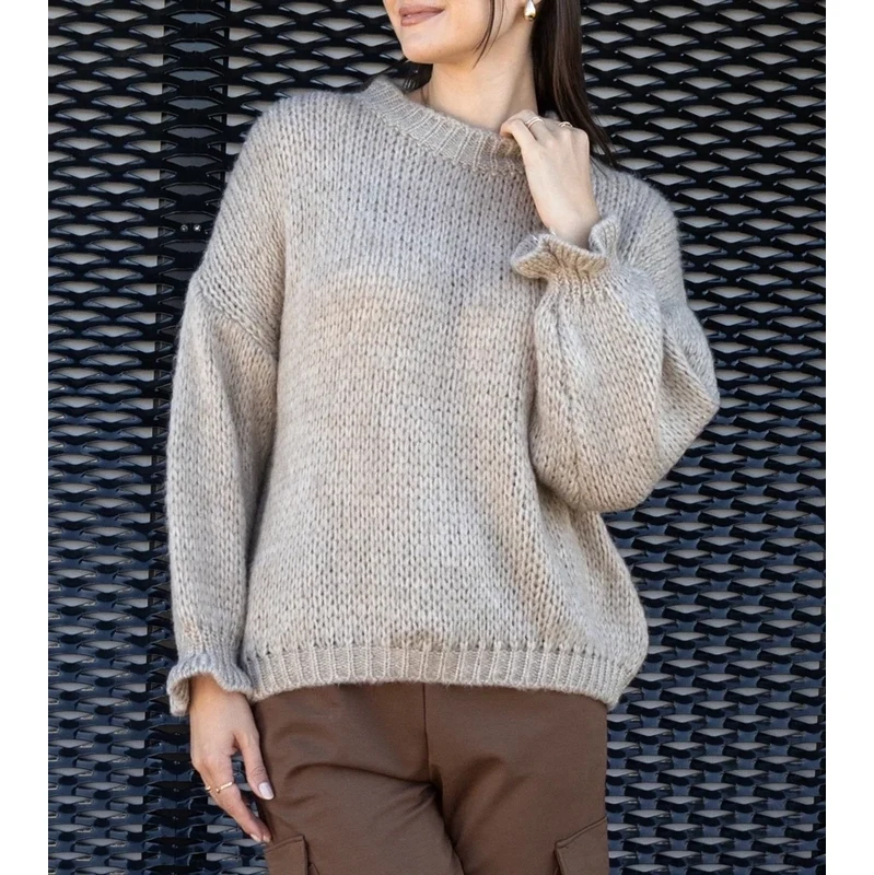 Gemre Light beige asymmetrical oversized sweater Castia 107093629