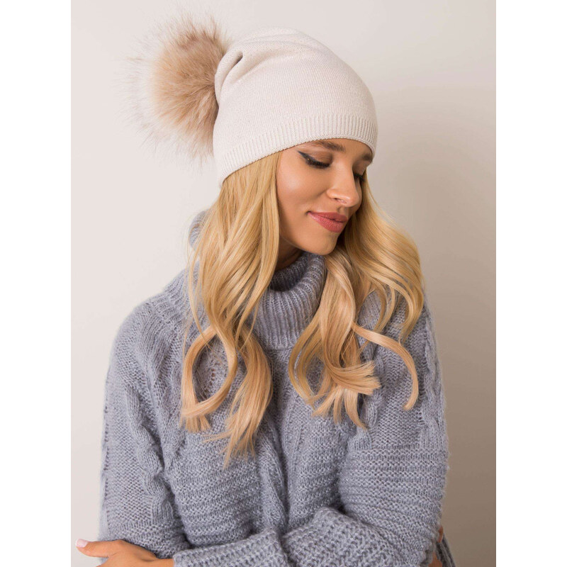 RUE PARIS Béžová dámská čepice s bambulí JK-CZ-14.72-beige