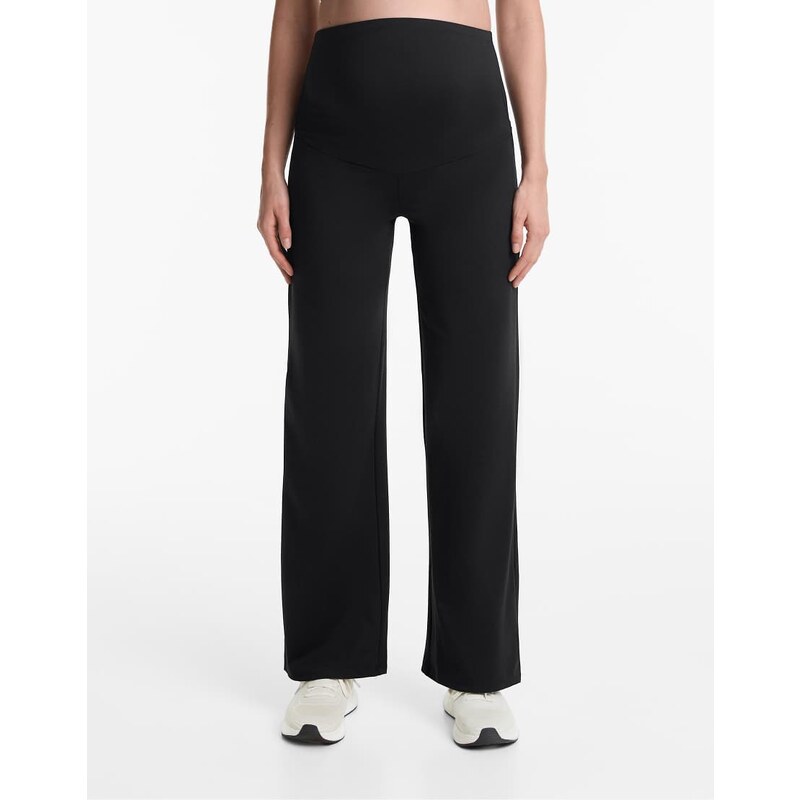 OYSHO Maternity comfortlux straight-leg trousers in black 107336776