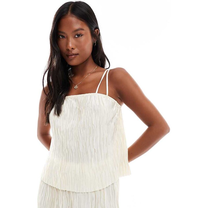 Vero Moda Petite textured plisse double strap cami co-ord in birch 107362891