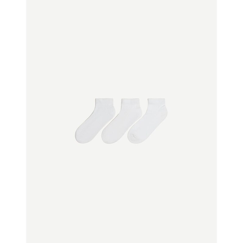 Bershka 3 pack of sports ankle socks in white 107362981