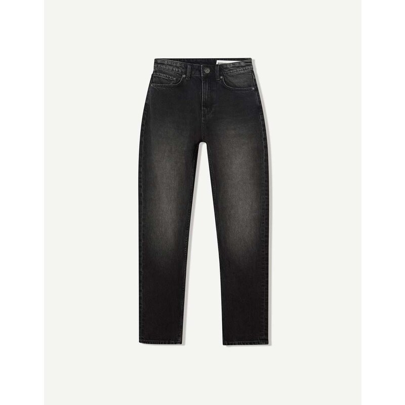 Bershka High-waist comfort mom jeans in black