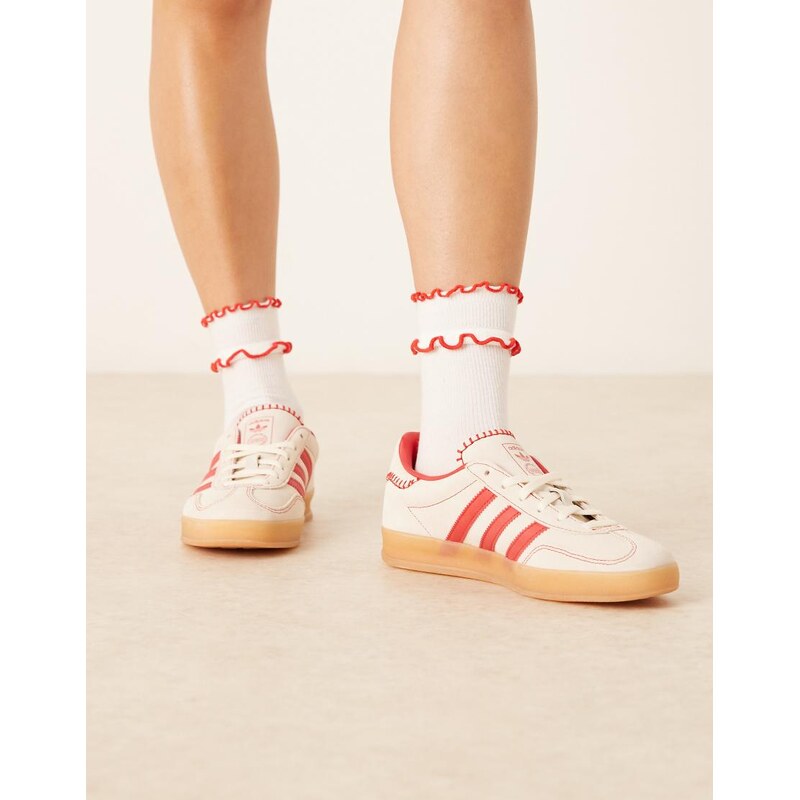 adidas Originals Gazelle Indoor trainers in cream and red-White 107401050