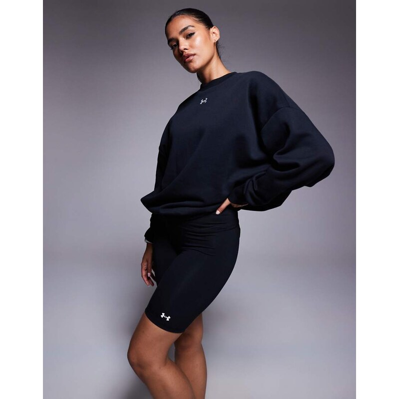 Under Armour Motion legging shorts in black