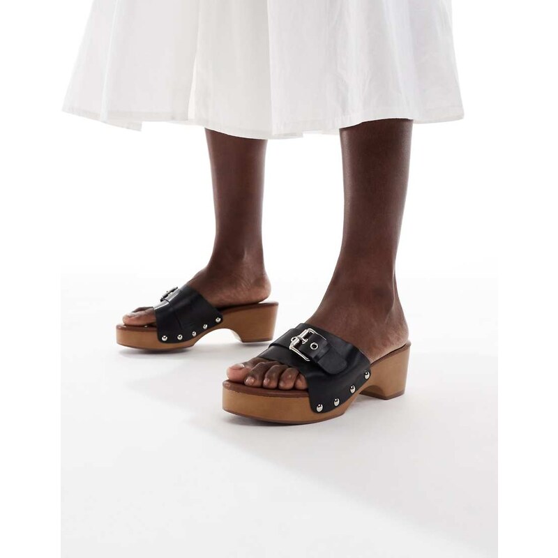 Glamorous clog sandals with buckle in black 107409033