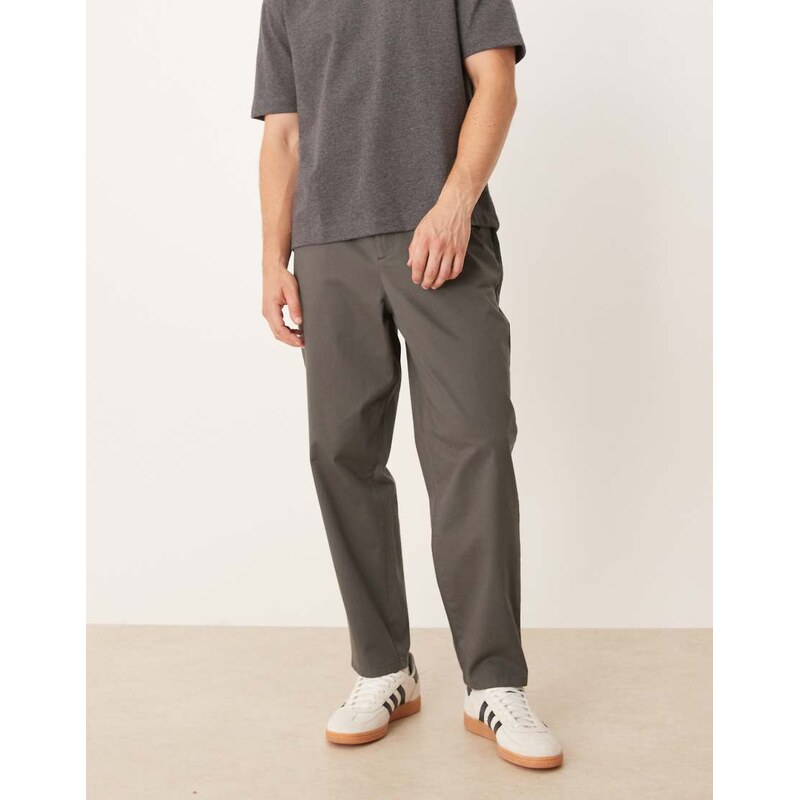 ASOS DESIGN smart carrot fit trousers in charcoal-Grey