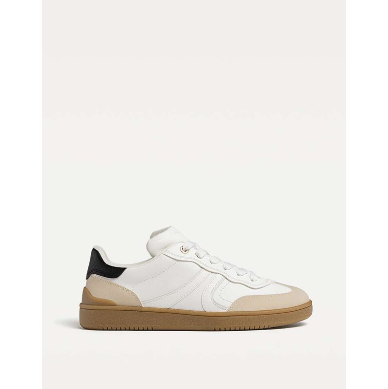 Stradivarius Casual retro trainers in white