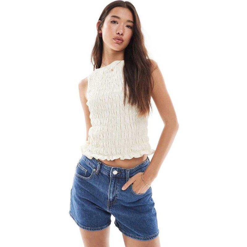 Vero Moda Tess denim shorts in medium blue denim