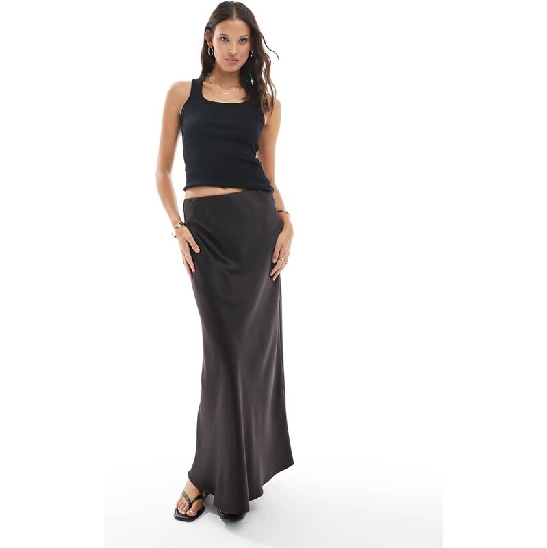 Vero Moda satin bias midi skirt in chocolate-Brown 108201588
